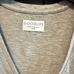 GoodLife women’s large grey t-shirt. Very good condition.